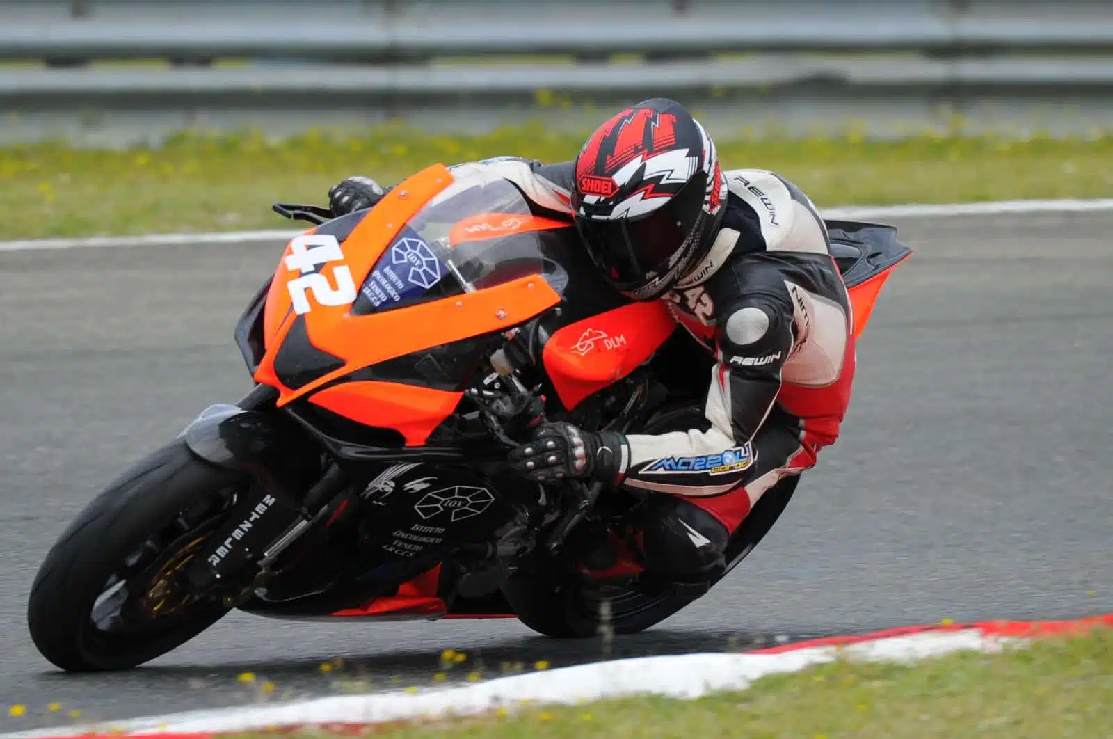 Luca Moto1