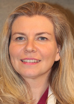 dott.ssa-Claudia-Pietropaoli-CV-foto
